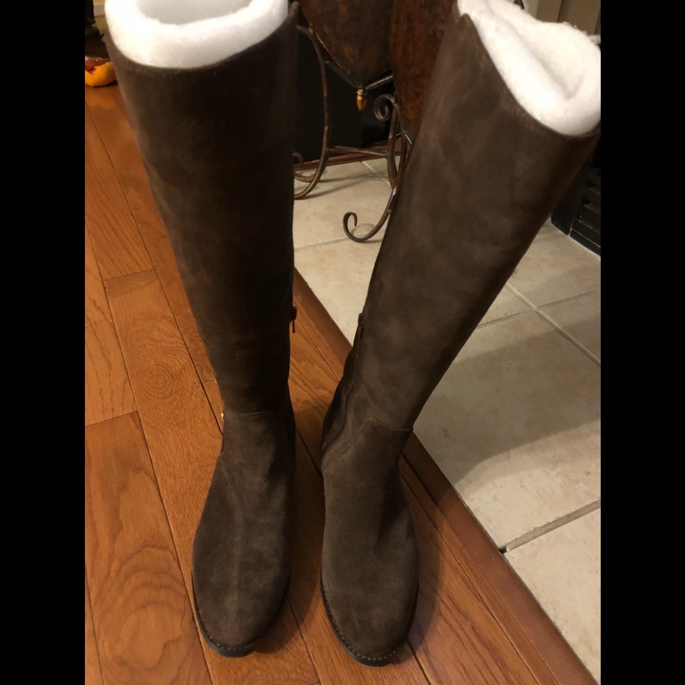 New Women's Vince Camuto Jacilla 2 Cocoa Bean